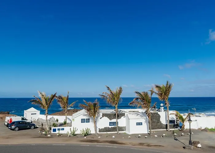 Caleton Del Golfo * إل جولفو