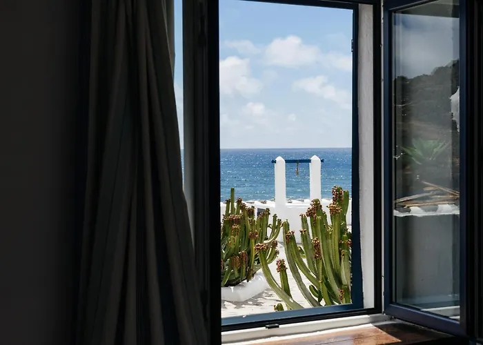 Caleton Del Golfo إل جولفو